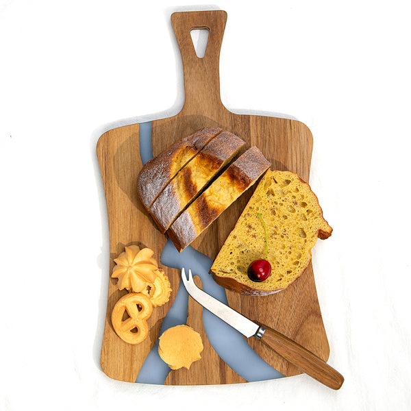 Wooden cutting board